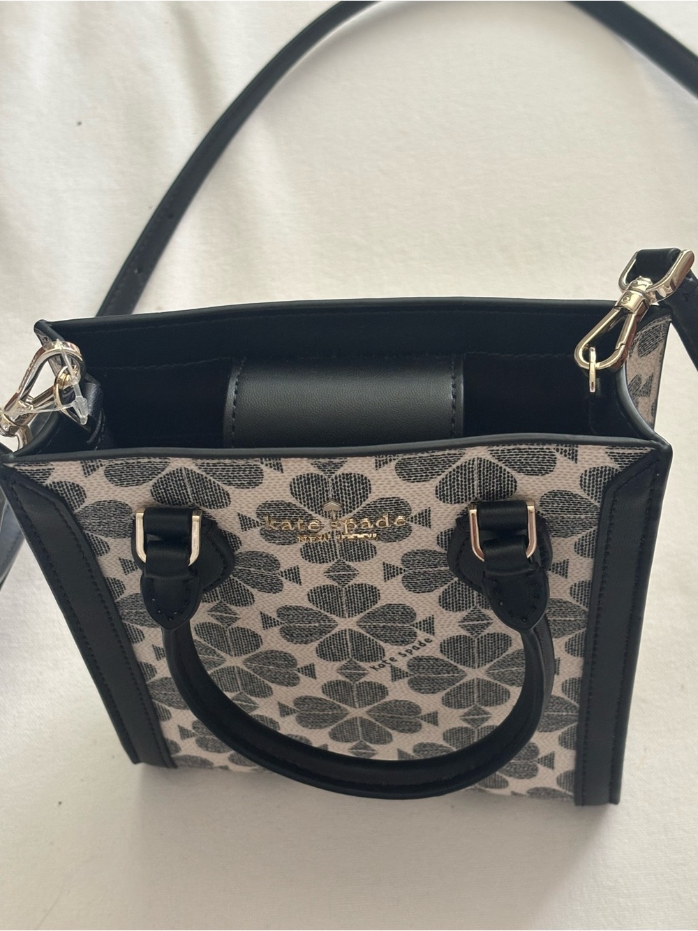 Kate Spade - Picture 9 of 10